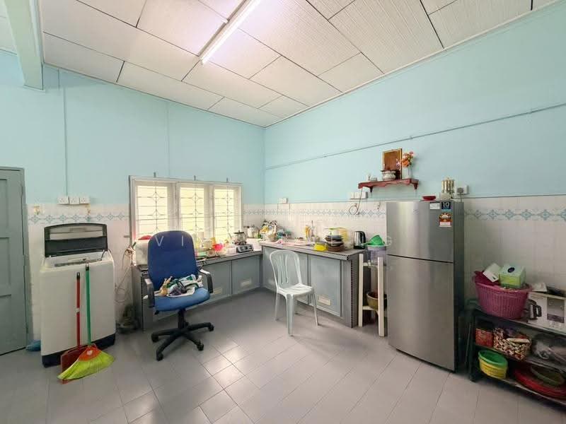 Rumah Teres 1-Tingkat untuk Dijual di Bukit Baru (Melaka) - Vinc Pheng - Kitchen - PropertyGuru.com.my