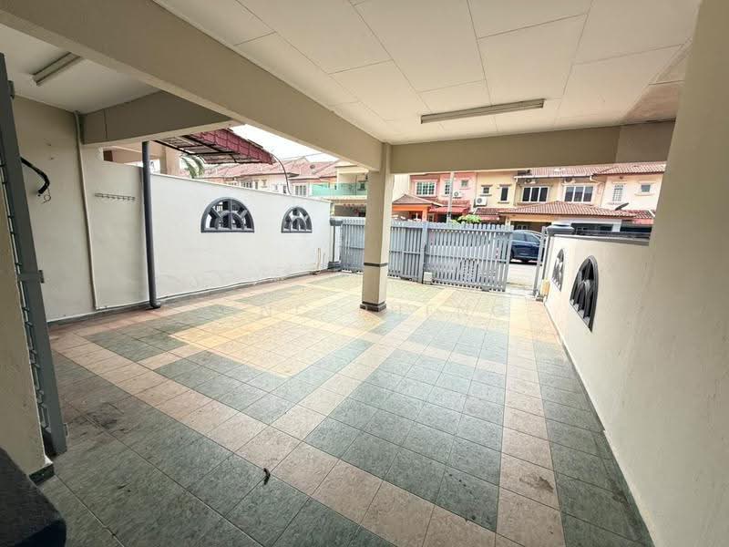 Rumah Teres untuk Dijual di Taman Muzaffar Heights (Bukit Katil) - Vinc Pheng - Exterior - PropertyGuru.com.my