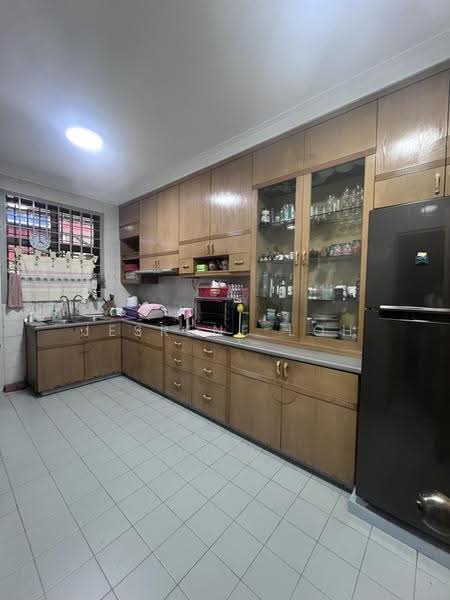 2-storey Terraced House for Sale in Taman Suria (Johor Bahru) - Jesrene Loh - Kitchen - PropertyGuru.com.my