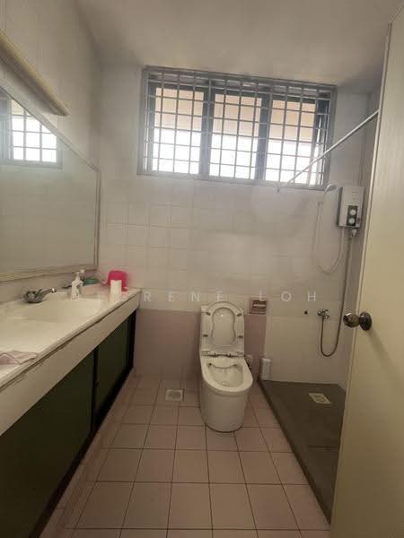 2-storey Terraced House for Sale in Taman Suria (Johor Bahru) - Jesrene Loh - Bathroom - PropertyGuru.com.my