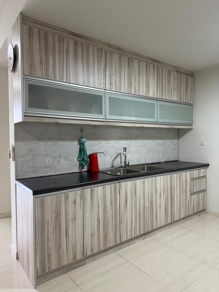 Kondominium untuk Disewa di Seri Riana Residence - Daniel Kok - Kitchen - PropertyGuru.com.my