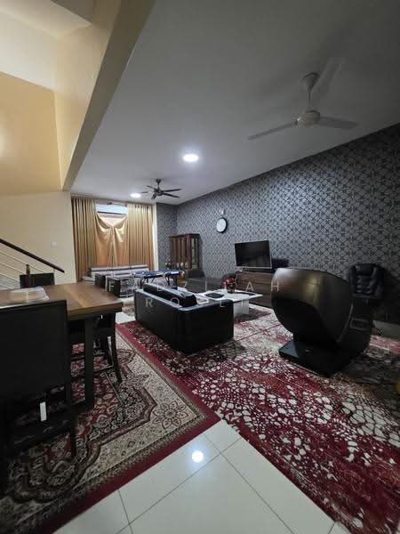 2.5-storey Terraced House for Sale in Gombak (Kuala Lumpur) - Fadzilah Rosli - Living Room - PropertyGuru.com.my
