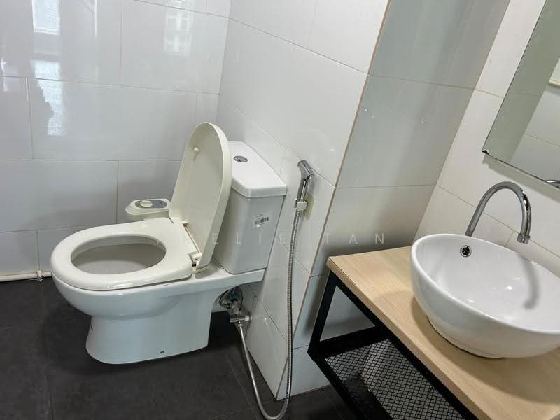 Kondominium untuk Disewa di My Loft @ Empire City - Amelie Tan - Bathroom - PropertyGuru.com.my
