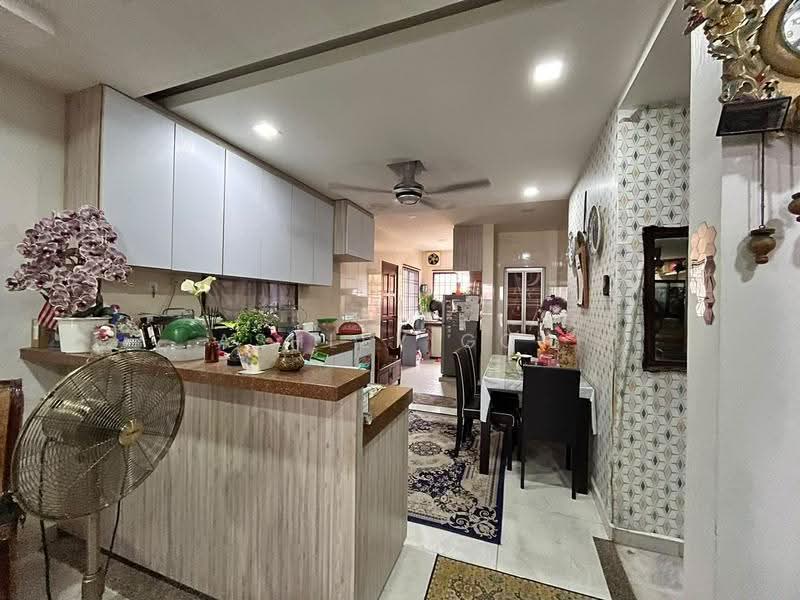 Rumah Berkembar untuk Dijual di Taman Delima 2 (Tebrau) - Ashley Goh - Kitchen - PropertyGuru.com.my