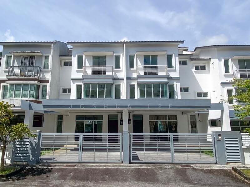 2.5-storey Terraced House for Sale in Seremban (Negeri Sembilan) - Joshua Lee - Exterior - PropertyGuru.com.my