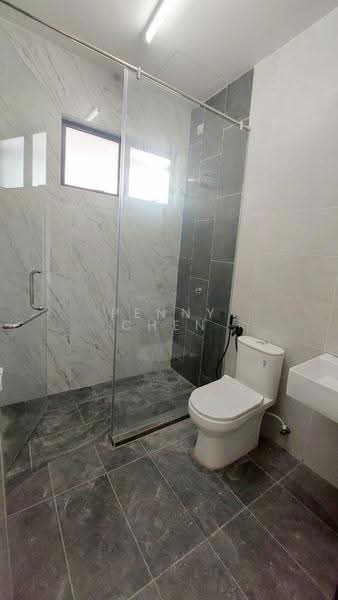 Terraced House for Sale in Taman Klebang Perdana (Chemor) - PENNY CHEN - Bathroom - PropertyGuru.com.my