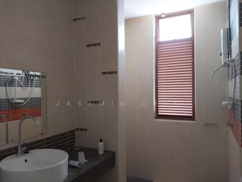 3-storey Terraced House for Sale in Laman Rimbunan (Kepong) - Jasemin Chia - Bathroom - PropertyGuru.com.my