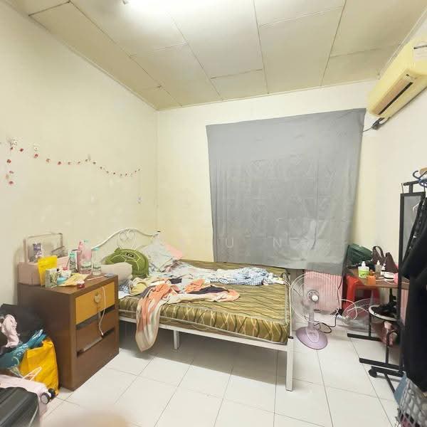 Rumah Teres untuk Dijual di Taman Nusa Perintis 2 (Iskandar Puteri (Nusajaya)) - Xiuxiu Ng - Bedroom - PropertyGuru.com.my