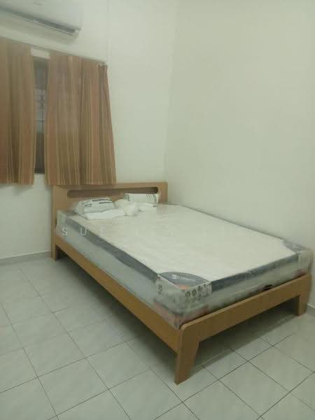 Rumah Berkembar untuk Dijual di Taman Serene (Johor Bahru) - Sue Jin Tee - Bedroom - PropertyGuru.com.my