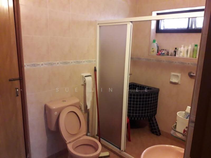 Rumah Berkembar untuk Dijual di Taman Serene (Johor Bahru) - Sue Jin Tee - Bathroom - PropertyGuru.com.my