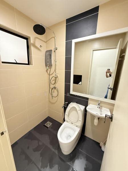 Rumah Teres 2-Tingkat untuk Dijual di Lakeside Residences (Puchong) - John Khaw - Bathroom - PropertyGuru.com.my