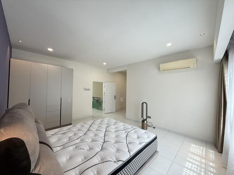 Rumah Teres 2-Tingkat untuk Dijual di Lakeside Residences (Puchong) - John Khaw - Bedroom - PropertyGuru.com.my