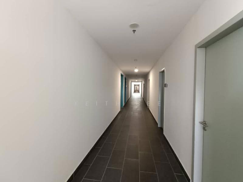 Shop / Office for Rent in Hicom - Glenmarie Industrial Park (Shah Alam) - Keith See - Corridor - PropertyGuru.com.my