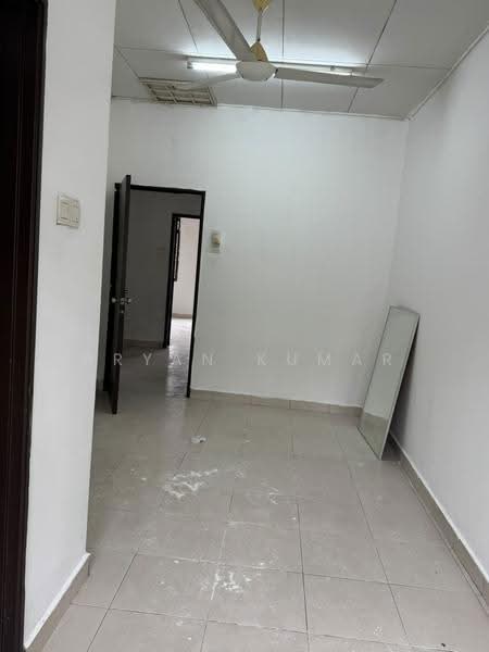 Rumah Teres 2-Tingkat untuk Dijual di Bandar Puteri Klang (Klang) - Bryan Kumar - Interior - PropertyGuru.com.my