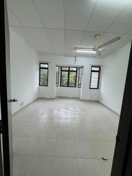 Rumah Teres 2-Tingkat untuk Dijual di Bandar Puteri Klang (Klang) - Bryan Kumar - PropertyGuru.com.my