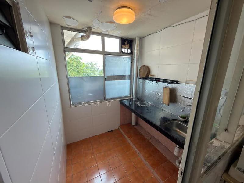 Apartment for Rent at SD Tiara Apartment - Boon Peng - Kitchen - PropertyGuru.com.my