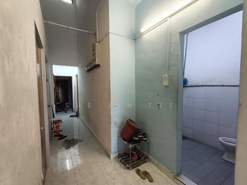 1-storey Terraced House for Rent in Taman Serene (Johor Bahru) - Sue Jin Tee - Corridor - PropertyGuru.com.my