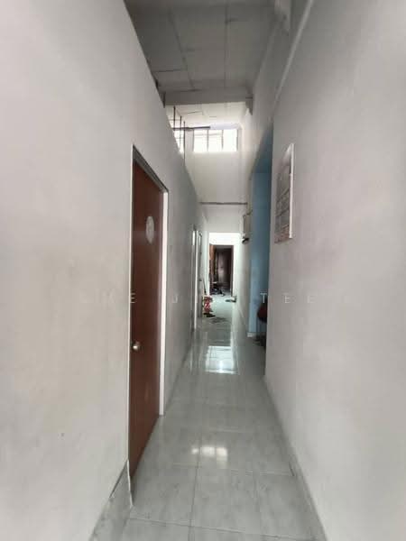 1-storey Terraced House for Rent in Taman Serene (Johor Bahru) - Sue Jin Tee - Corridor - PropertyGuru.com.my