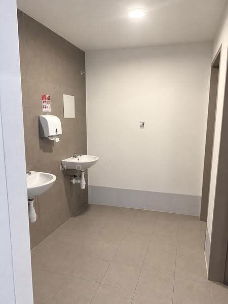 Kedai / Pejabat untuk Disewa di Kajang (Selangor) - Moon Yee - Bathroom - PropertyGuru.com.my