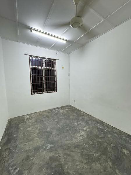 1-storey Terraced House for Rent in Taman Setia Indah (Tebrau) - Elvis Sim - Interior - PropertyGuru.com.my