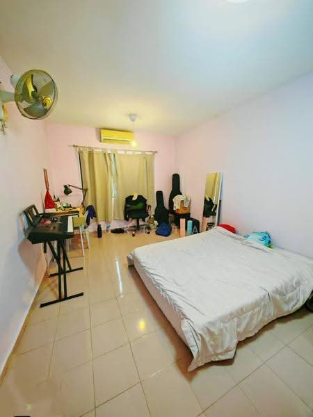 2-storey Terraced House for Sale in Taman Kepong (Kepong) - Suki Tan - Bedroom - PropertyGuru.com.my