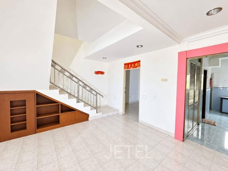 2-storey Terraced House for Sale in Bandar Bukit Tinggi (Klang) - Daniel Kok - Interior - PropertyGuru.com.my