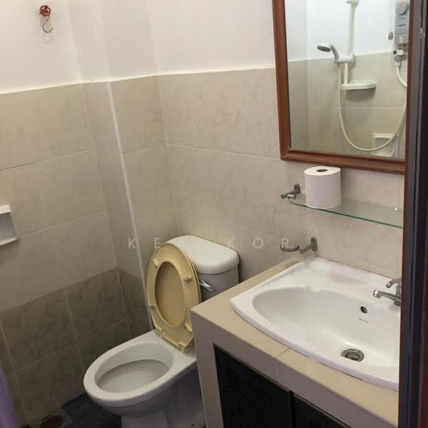 Rumah Teres 2-Tingkat untuk Dijual di Taman Setia Indah (Tebrau) - Ken Kor - PropertyGuru.com.my