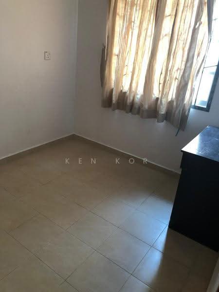 Rumah Teres 2-Tingkat untuk Dijual di Taman Setia Indah (Tebrau) - Ken Kor - PropertyGuru.com.my