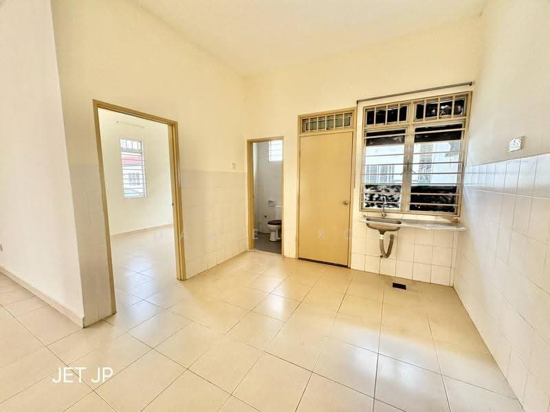 2-storey Terraced House for Sale in Bandar Parklands (Klang) - Daniel Kok - Bathroom - PropertyGuru.com.my