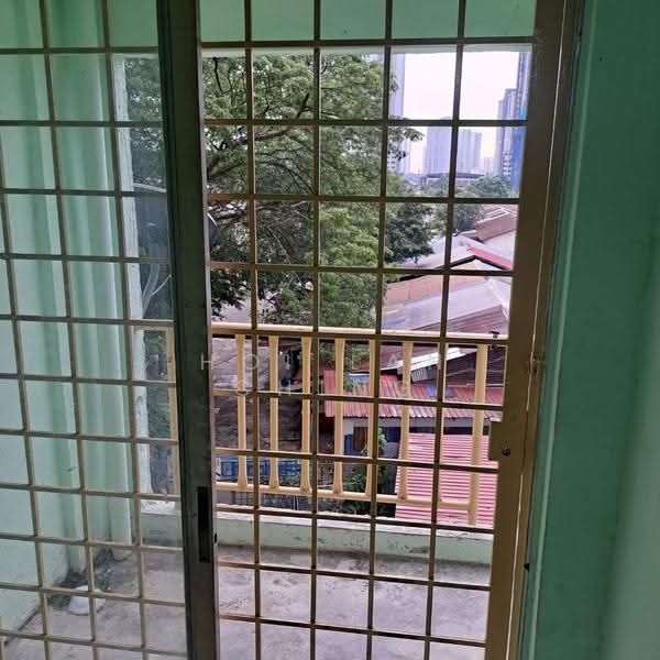 Apartment for Rent at Teratai Mewah Apartment Block 4 & 6 - Hoi Lan Ching - PropertyGuru.com.my