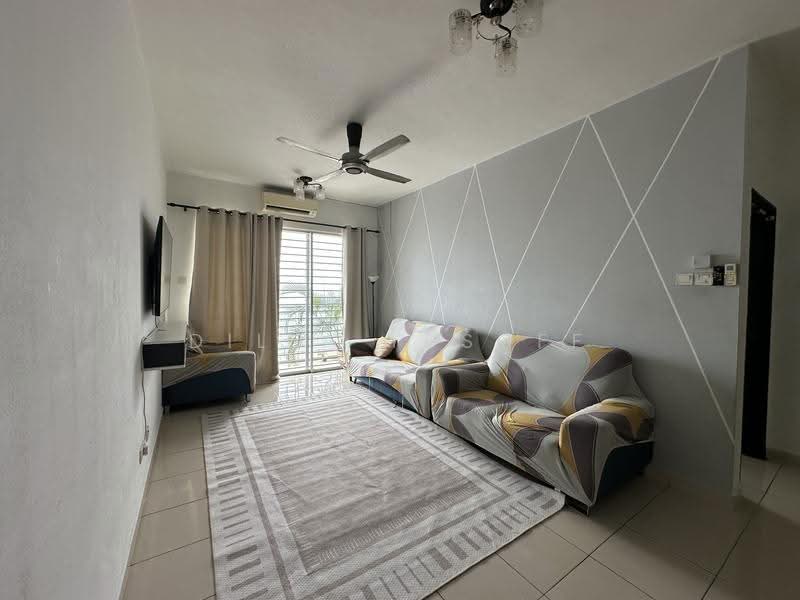 Condominium for Sale at Pearl Avenue - DILLA YUSOFF - Living Room - PropertyGuru.com.my