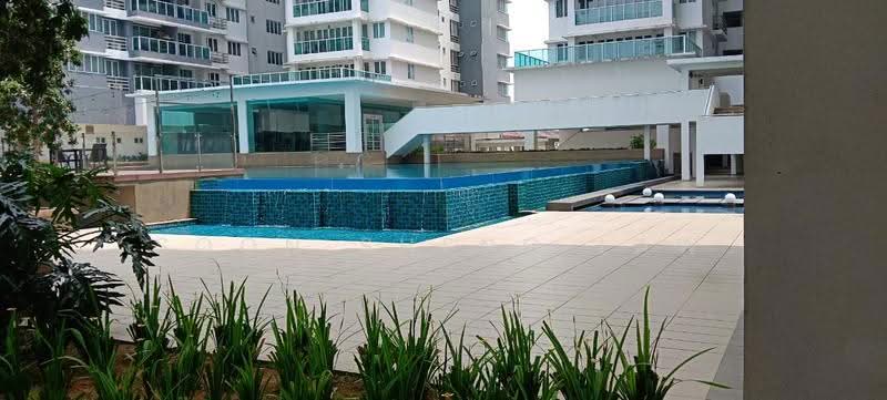 Condominium for Rent at The Regina - Soon Sheng Law - Pool - PropertyGuru.com.my