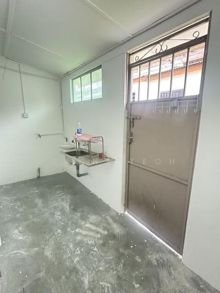 Rumah Teres 1-Tingkat untuk Dijual di Taman Pinji Perdana (Lahat) - Joanne Teoh - Kitchen - PropertyGuru.com.my