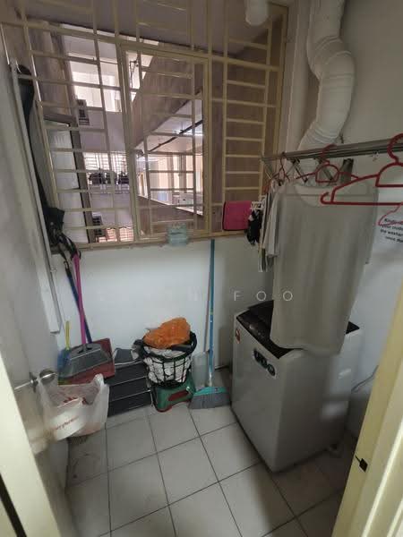 Kediaman Servis untuk Disewa di Casa Subang - Suyin Foo - Balcony - PropertyGuru.com.my