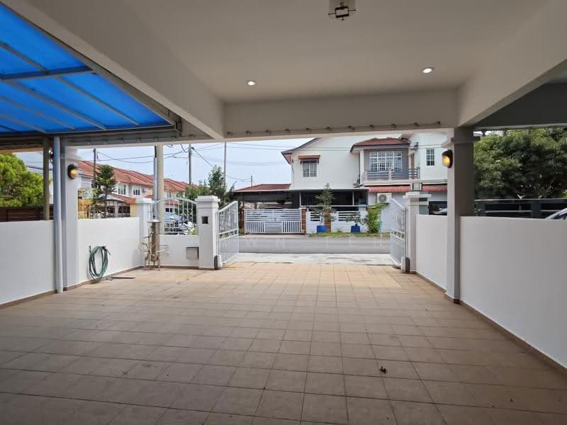2-storey Terraced House for Sale in Taman Semabok Perdana (Semabok) - Shawn Teh - Exterior - PropertyGuru.com.my