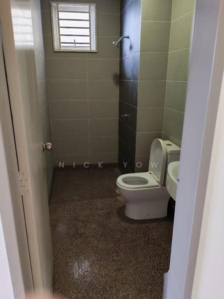 Kondominium untuk Disewa di Berlian Setapak Residency - Nick Yow - Bathroom - PropertyGuru.com.my