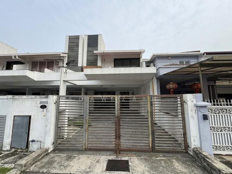 2-storey Terraced House for Sale in Taman Bayu Emas (Klang) - Adaw Zain - Exterior - PropertyGuru.com.my
