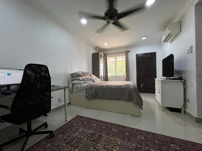 Rumah Teres 2-Tingkat untuk Dijual di Bandar Bukit Puchong (Puchong) - Farid Yusof - Bedroom - PropertyGuru.com.my