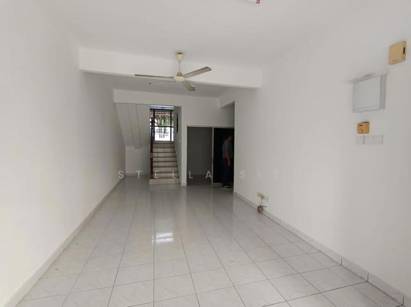 Rumah Teres 1.5-Tingkat untuk Disewa di Taman Bukit Maluri (Kepong) - Stella Sit - Interior - PropertyGuru.com.my