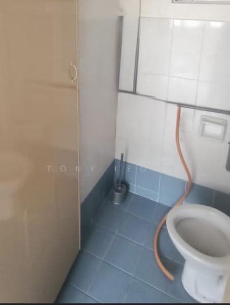 Service Residence for Sale at Suria Kinrara - Tony Leong - Bathroom - PropertyGuru.com.my