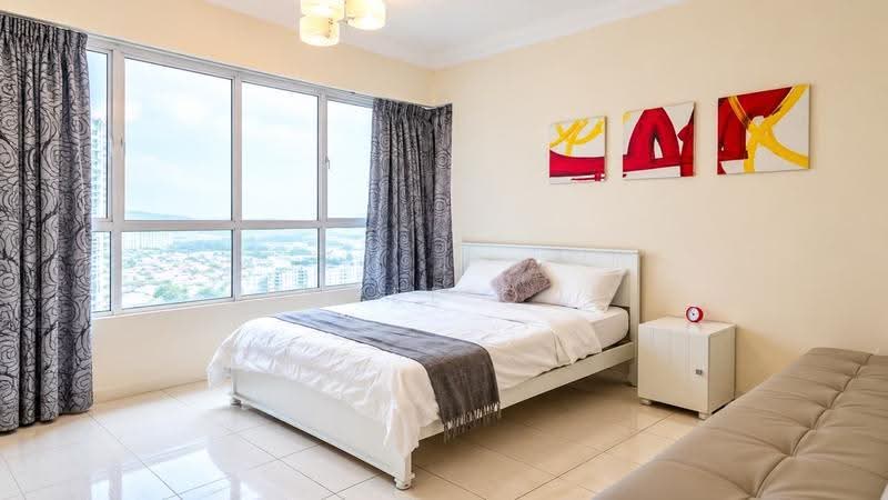 Kondominium untuk Disewa di Birch Regency @ Penang Times Square - Quvee Ooi - Bedroom - PropertyGuru.com.my