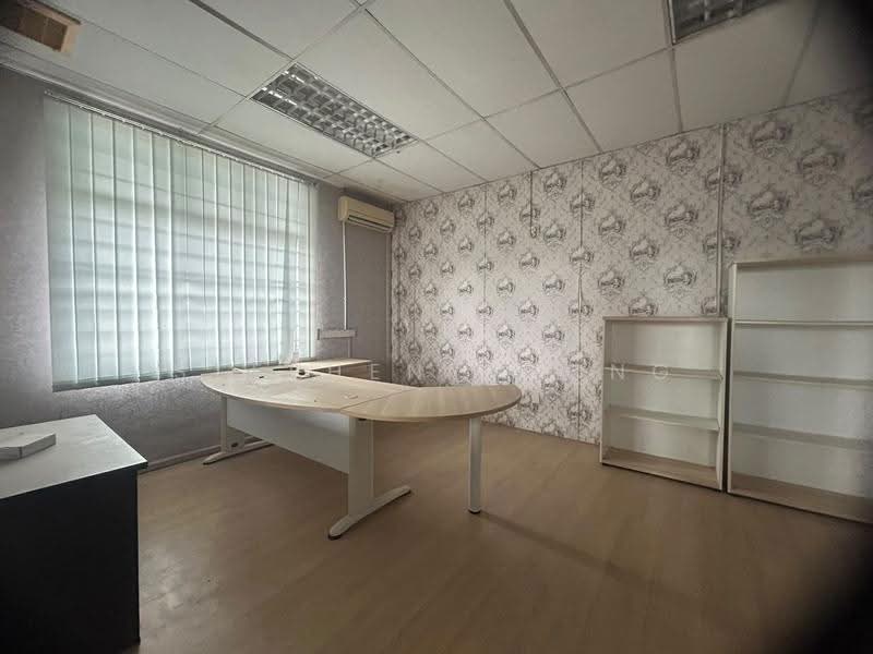 Detached Factory for Rent in Taman Desa Idaman (Senai) - Stephen Chong - Study - PropertyGuru.com.my