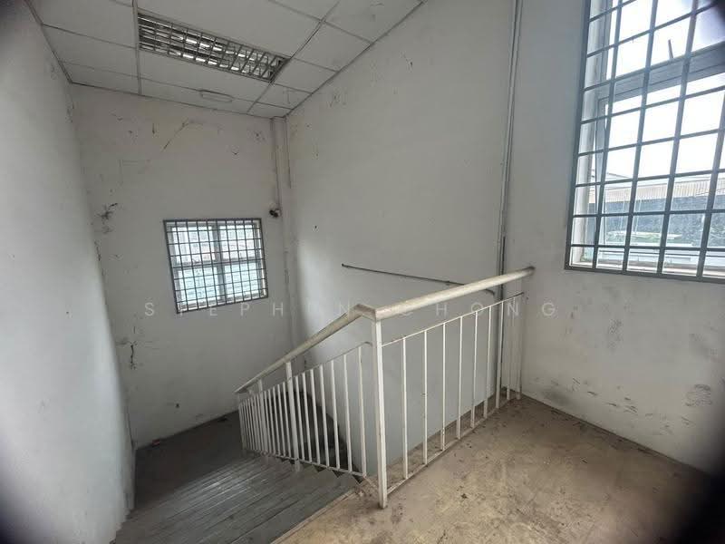 Detached Factory for Rent in Taman Desa Idaman (Senai) - Stephen Chong - Corridor - PropertyGuru.com.my