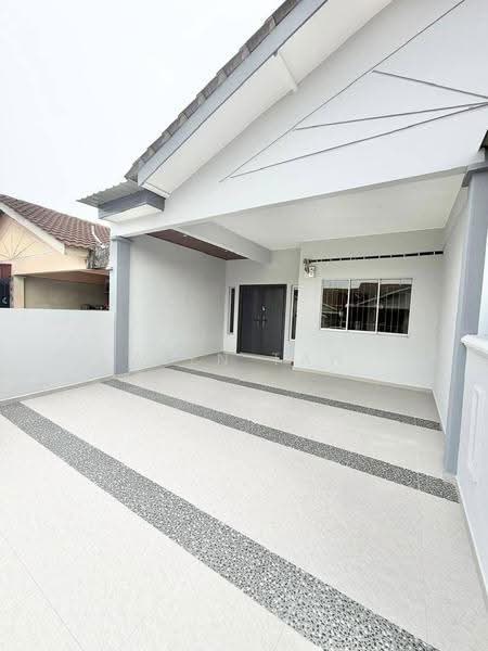 1-storey Terraced House for Sale in Johor Bahru (Johor) - Alen Tan - Exterior - PropertyGuru.com.my