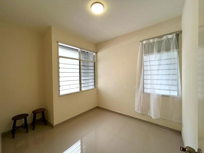 Rumah Flat untuk Disewa di Taman Jubilee Phase 2 - Jin Chuah - Interior - PropertyGuru.com.my