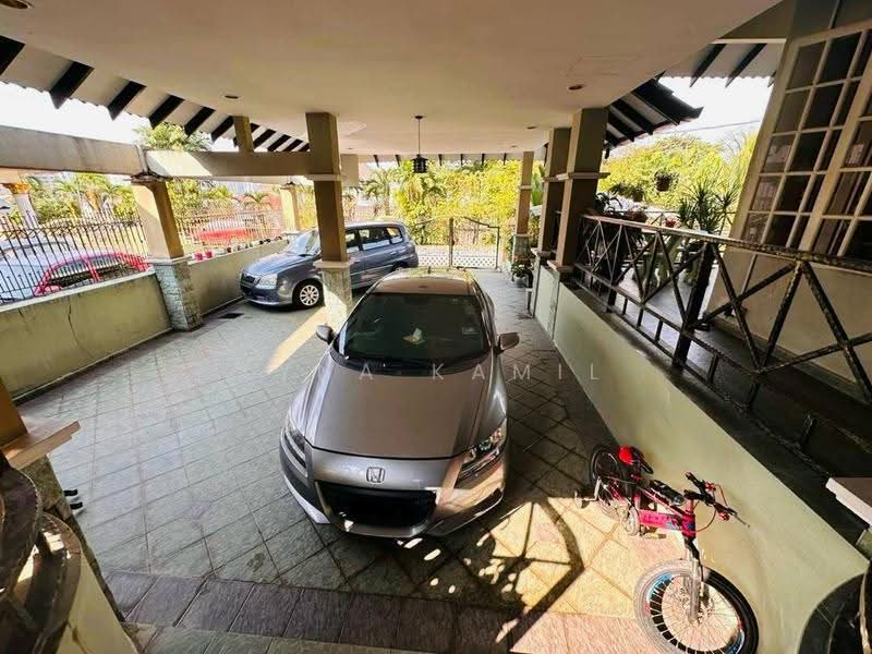 Bungalow House for Sale in Gombak (Selangor) - Lyna Kamil - PropertyGuru.com.my