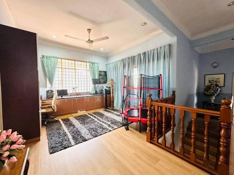 Bungalow House for Sale in Gombak (Selangor) - Lyna Kamil - PropertyGuru.com.my