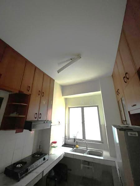 Kondominium untuk Disewa di Ridzuan Condominium - Yi Peng - Kitchen - PropertyGuru.com.my