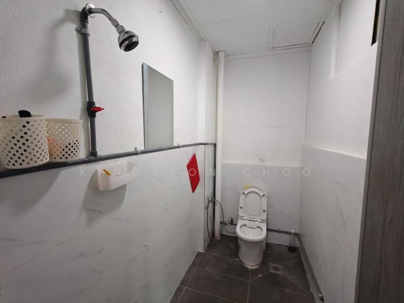 Rumah Teres 1-Tingkat untuk Disewa di Taman Bukit Cheras (Cheras) - Kingston Choo - Bathroom - PropertyGuru.com.my
