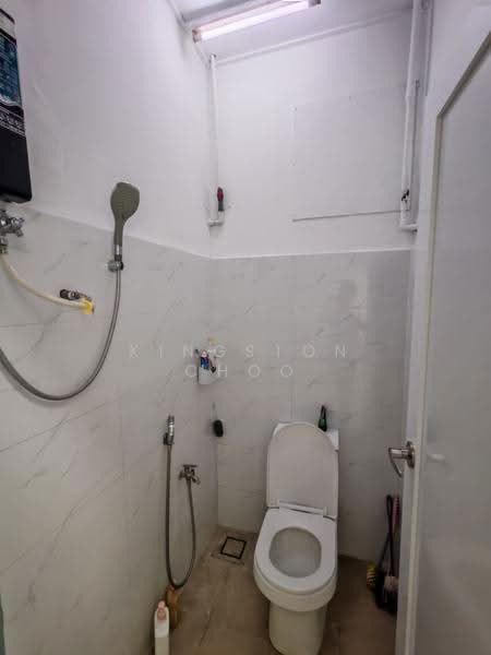 Rumah Teres 1-Tingkat untuk Disewa di Taman Bukit Cheras (Cheras) - Kingston Choo - Bathroom - PropertyGuru.com.my